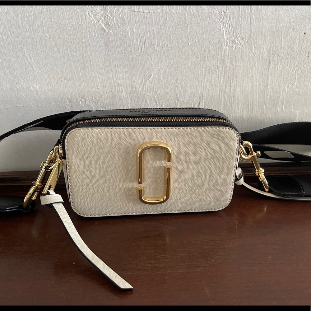 Marc Jacobs snapshot crossbody